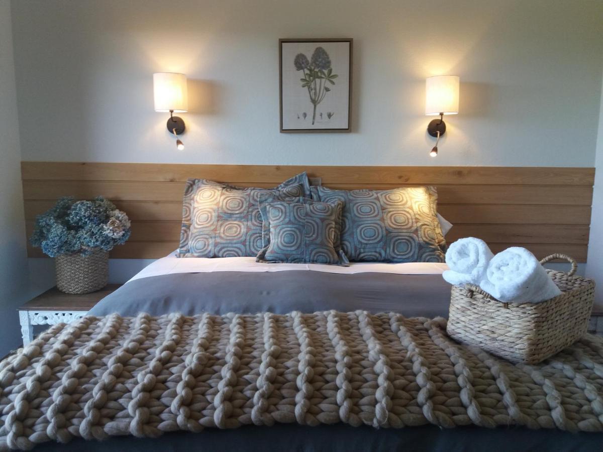 Quetrihue Bed & Breakfast ปูแอร์โตบารัส ภายนอก รูปภาพ