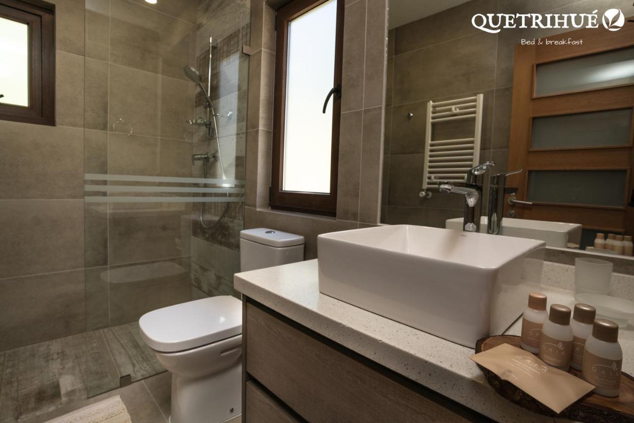 Quetrihue Bed & Breakfast ปูแอร์โตบารัส ภายนอก รูปภาพ